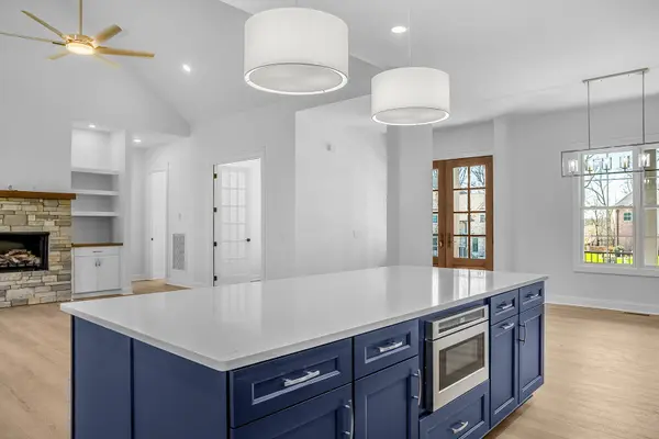 879 Shady Bluff Trl, Clarksville, TN 37043