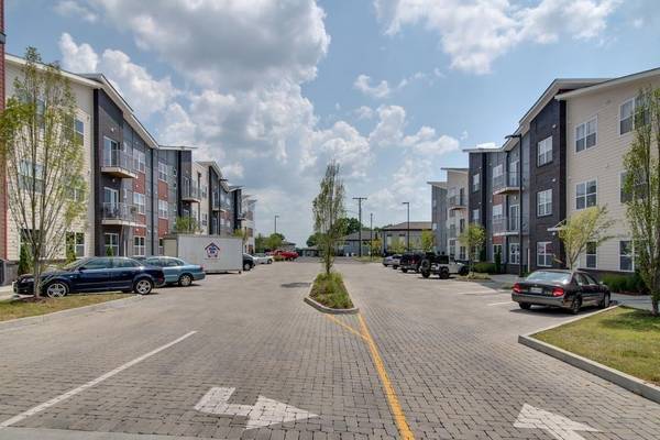 1118 Litton Ave #216, Nashville, TN 37216