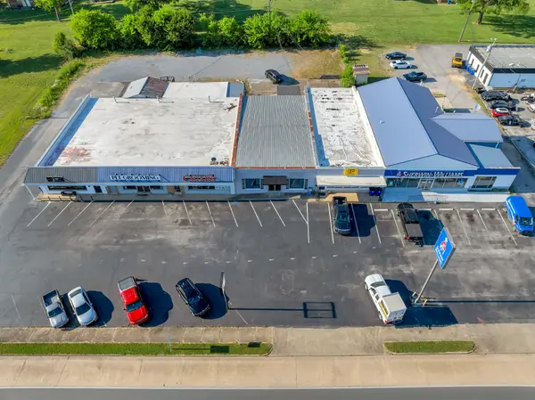 202 Lane Pwky, Shelbyville, TN 37160
