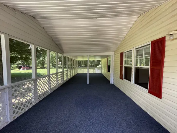 120 Manners Rd, Dover, TN 37058