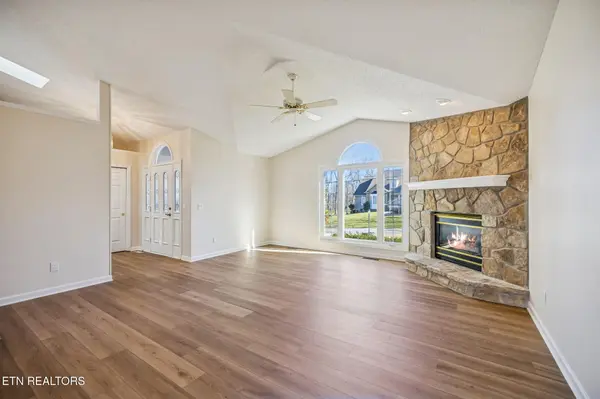 107 Walden Ridge Drive, Crossville, TN 38558