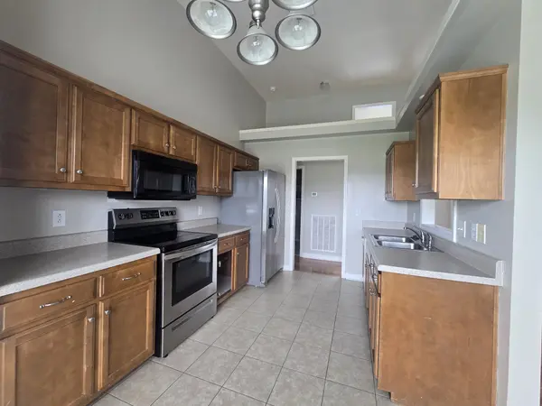 2229 Dewey Dr, Spring Hill, TN 37174