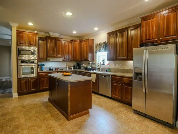 166 County Road 168, Athens, TN 37303