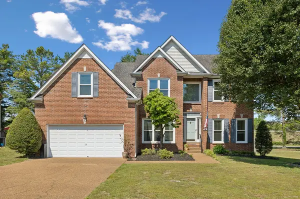 229 Circle View Dr, Franklin, TN 37067