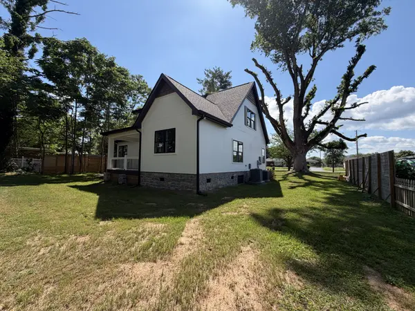 404 Boyd Ave, Mcminnville, TN 37110