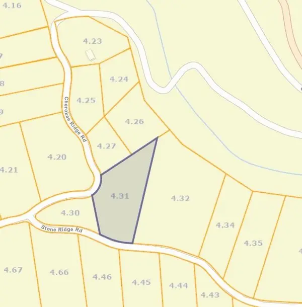 83 Stone Ridge Road, Pikeville, TN 37367