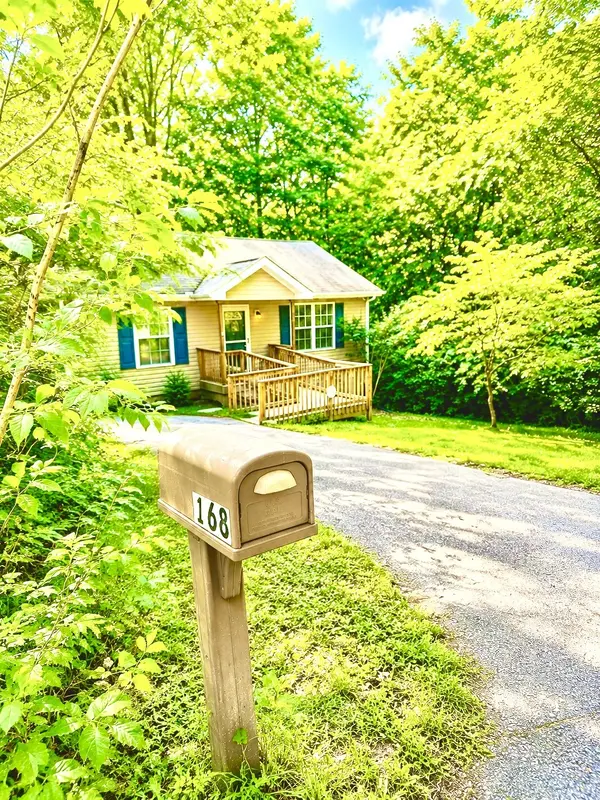 168 Inglewood Dr, Clarksville, TN 37040