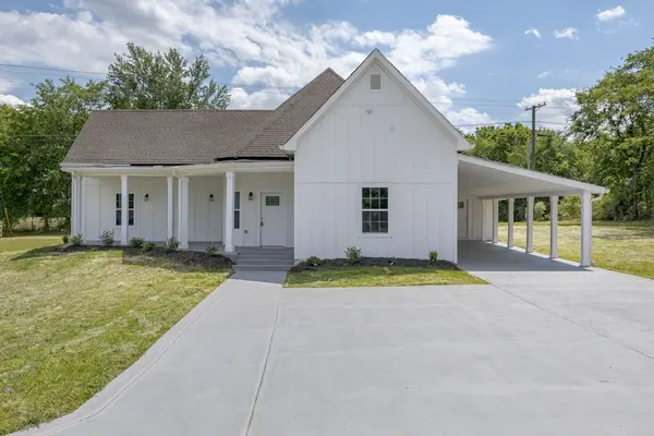 638 Rucker Rd, Murfreesboro, TN 37127