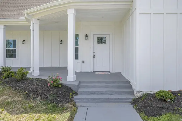 638 Rucker Rd, Murfreesboro, TN 37127