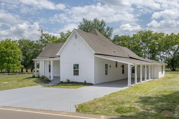 638 Rucker Rd, Murfreesboro, TN 37127