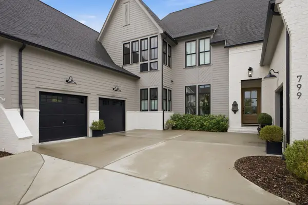 799 Carsten St, Nashville, TN 37221