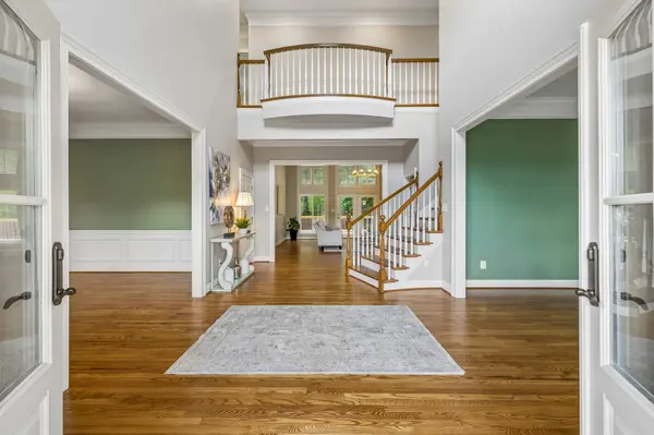 512 Grand Oaks Dr, Brentwood, TN 37027