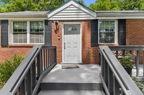 1308 Saturn Dr, Nashville, TN 37217