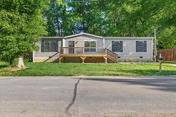 403 W Bank Street, Athens, TN 37303