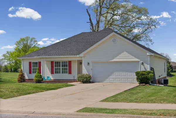 107 Lurlington Ct, Hopkinsville, KY 42240