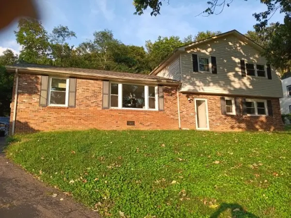 342 Cross Timbers Dr, Nashville, TN 37221