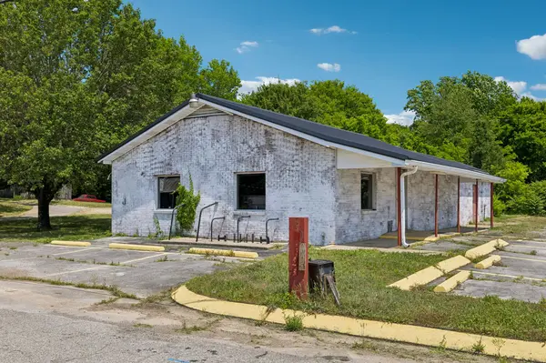 5933 Marion Rd, Cumberland Furnace, TN 37051