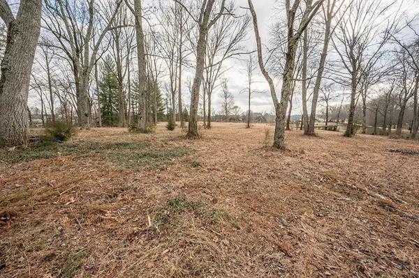 255 Cherokee Dock Rd, Lebanon, TN 37087