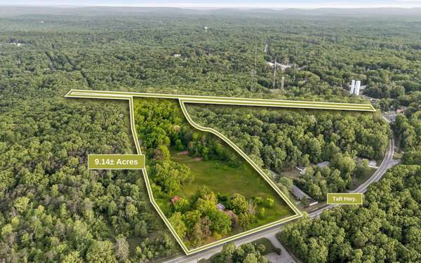 2103 Taft Highway, Signal Mountain, TN 37377