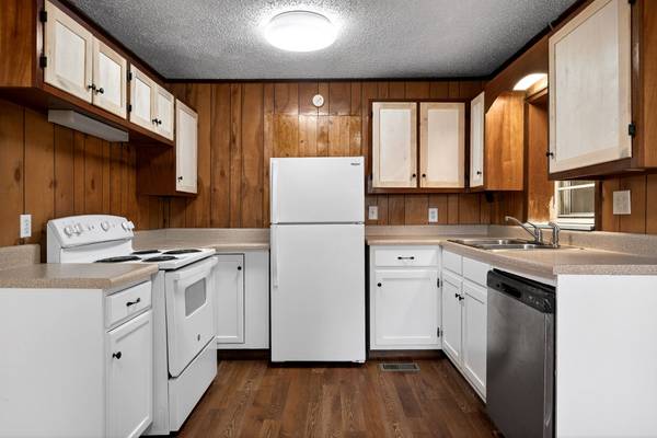 1372 Jamestown Hwy, Livingston, TN 38570