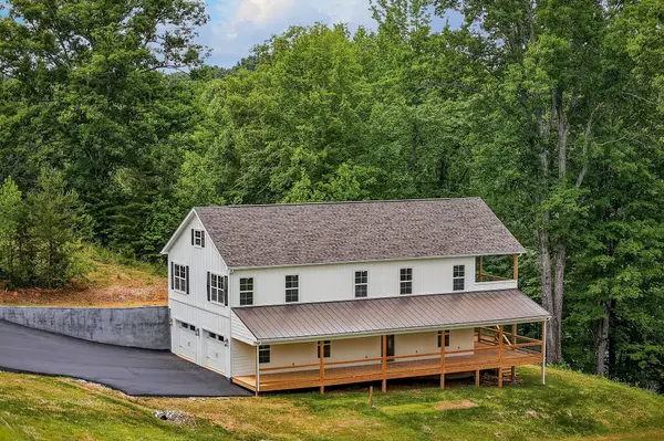 253 River Front Dr, Sparta, TN 38583