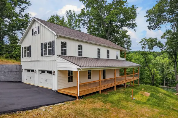 253 River Front Dr, Sparta, TN 38583