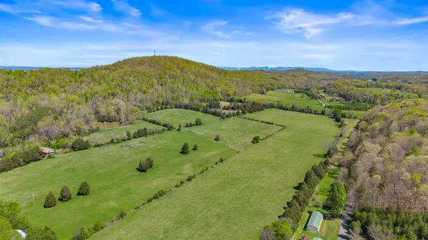 500 Dogtown Road, Ten Mile, TN 37880
