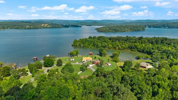 171 Cherokee Circle, Ten Mile, TN 37880
