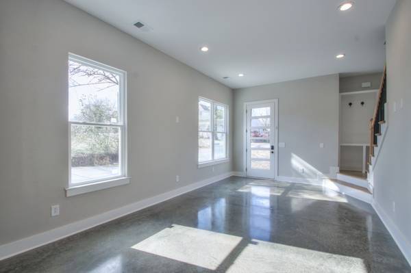 2810 Gear St, Nashville, TN 37216
