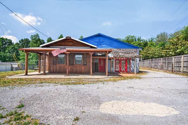 3239 Nashville Hwy, Smithville, TN 37166