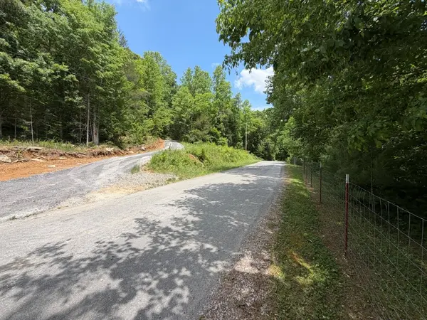 1979 Norton Branch Road, Beechgrove, TN 37018