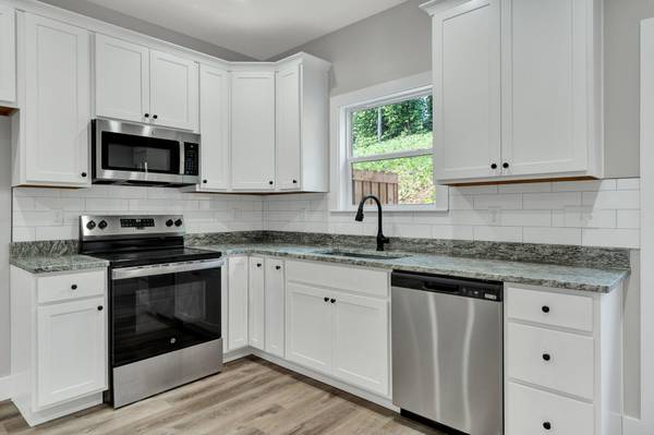 265 Cass Lane #NW, Charleston, TN 37310