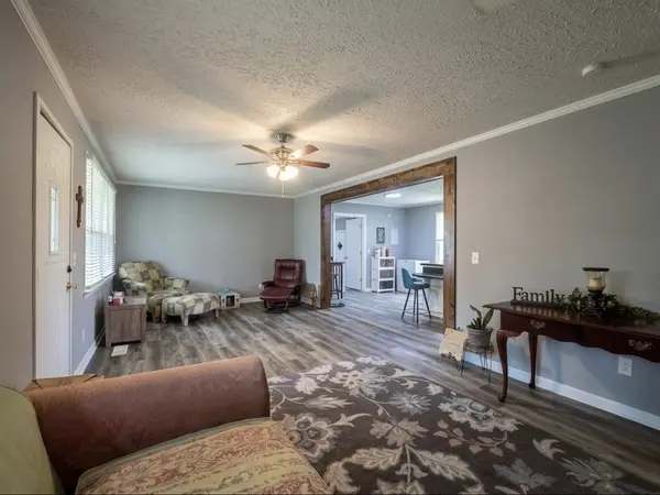 203 Cherry Ln, Mcminnville, TN 37110