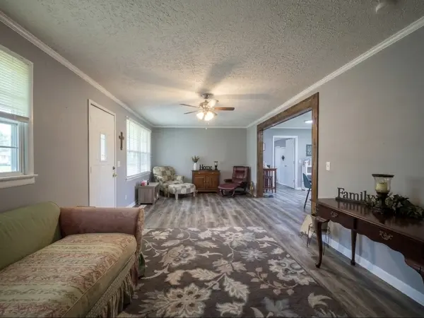 203 Cherry Ln, Mcminnville, TN 37110