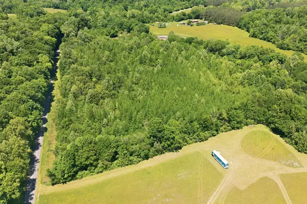 0B Upperstanding Rock RD, Dover, TN 37058
