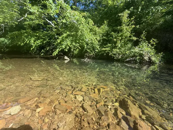 0A Upperstanding Rock RD, Dover, TN 37058