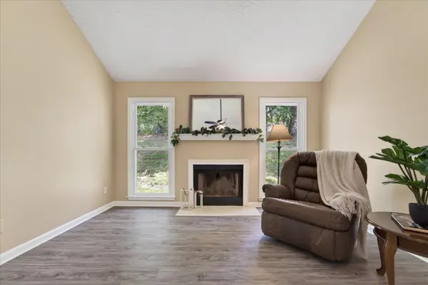 1217 Verkler Dr, Clarksville, TN 37042