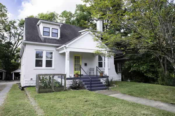 2505 W Linden Ave, Nashville, TN 37212