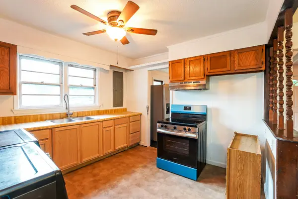 231 Foston Chapel Rd, Hopkinsville, KY 42240