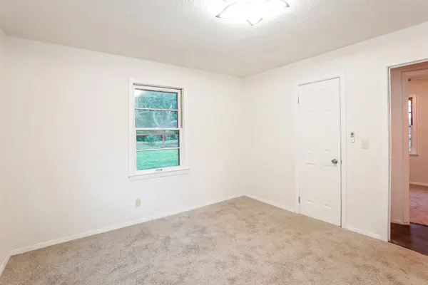 231 Foston Chapel Rd, Hopkinsville, KY 42240