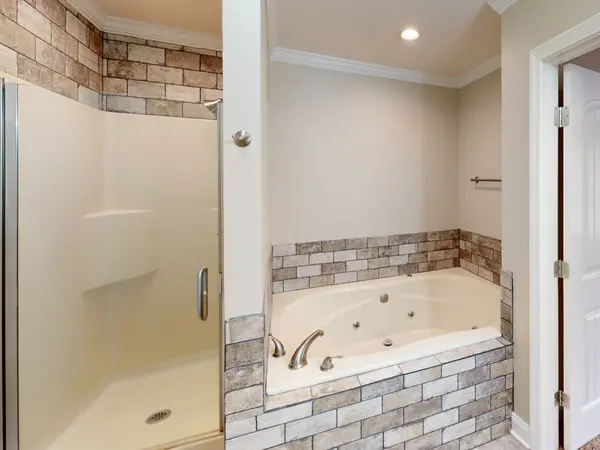 3063 Woody Ln, Clarksville, TN 37043
