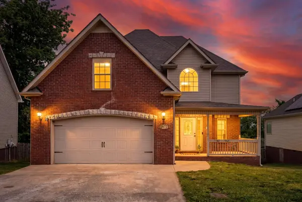 3472 Melrose Dr, Clarksville, TN 37042