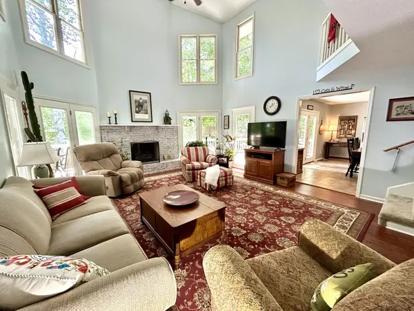 331 Huffman Park Rd, Lynchburg, TN 37352