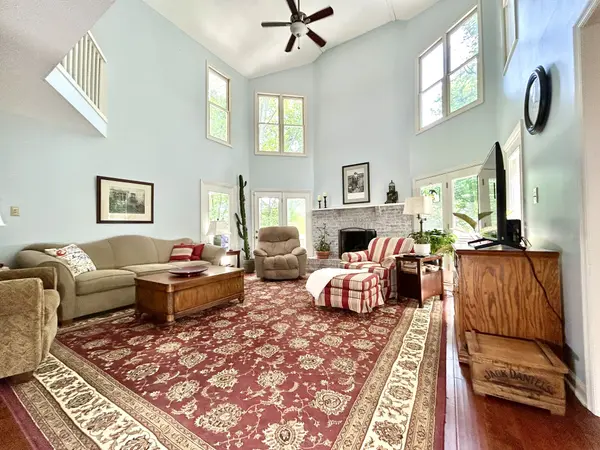 331 Huffman Park Rd, Lynchburg, TN 37352