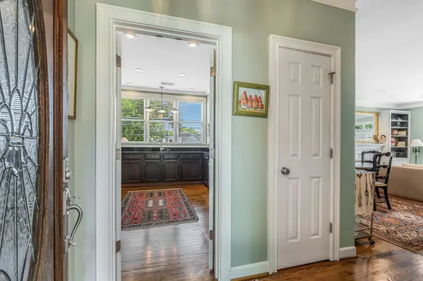 2828 Woodlawn Drive, Nashville, TN 37215