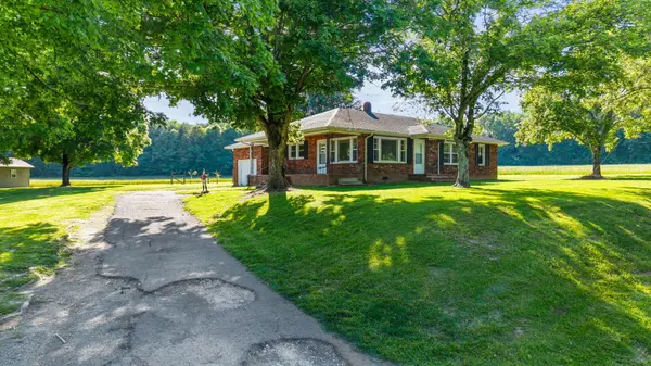 444 County Road 782, Etowah, TN 37331