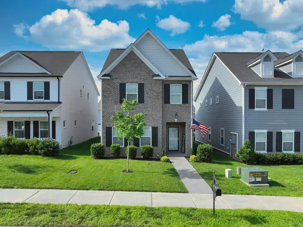 319 Cloverbrook Way,  Gallatin,  TN 37066