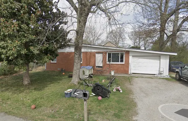 1510 Rogers Cir, Manchester, TN 37355