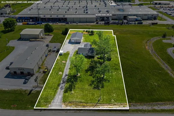 2671 Pembroke Rd, Hopkinsville, KY 42240