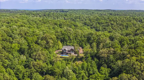 2266 S Main Street, Lobelville, TN 37097